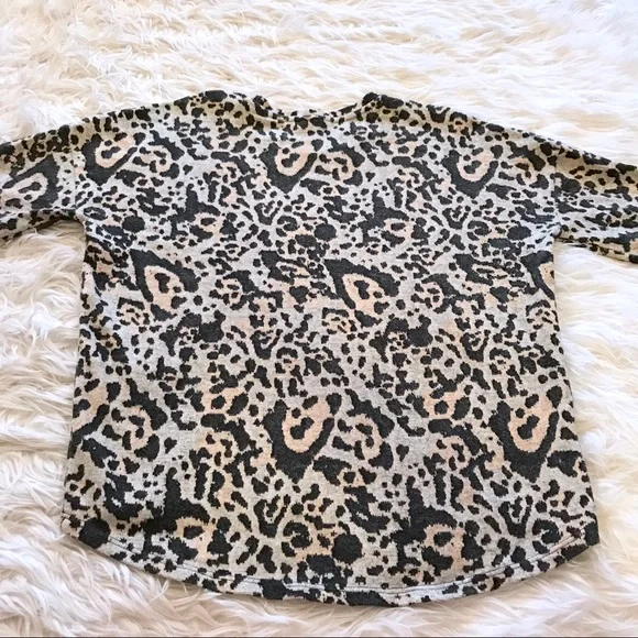 NWOT Topshop Brushed Leopard Print Sweater - Picture 3 of 6